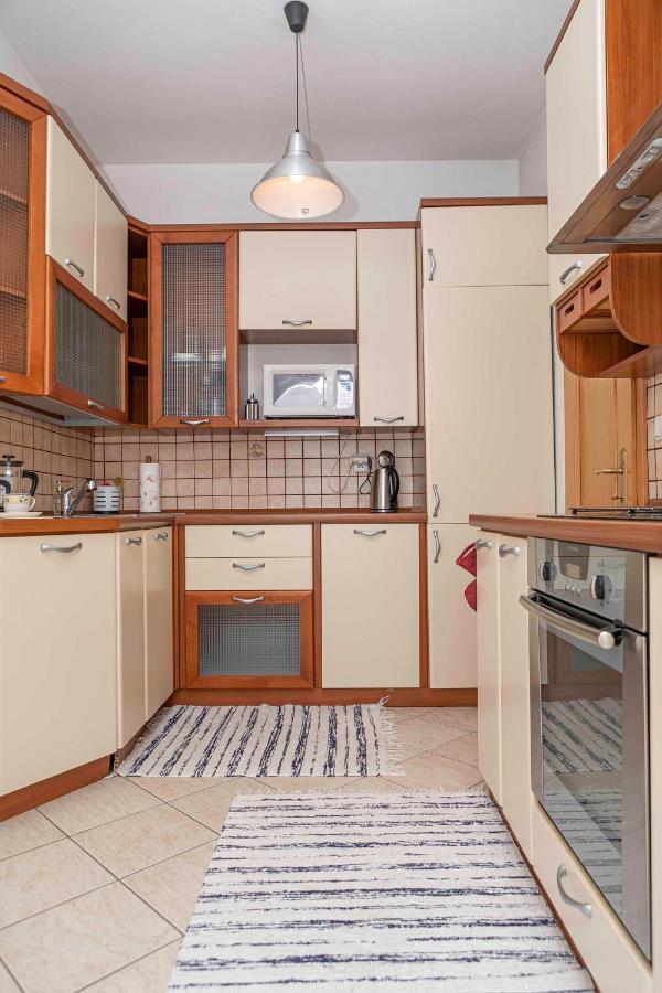 Castle View Apartment With Free Parking Bratislava Buitenkant foto